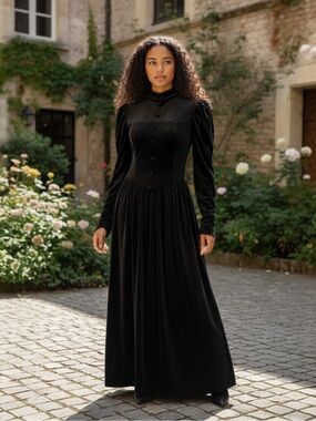 MeowCos Gothic Victorian Velvet Maxi Dress Puff Sleeve Black M